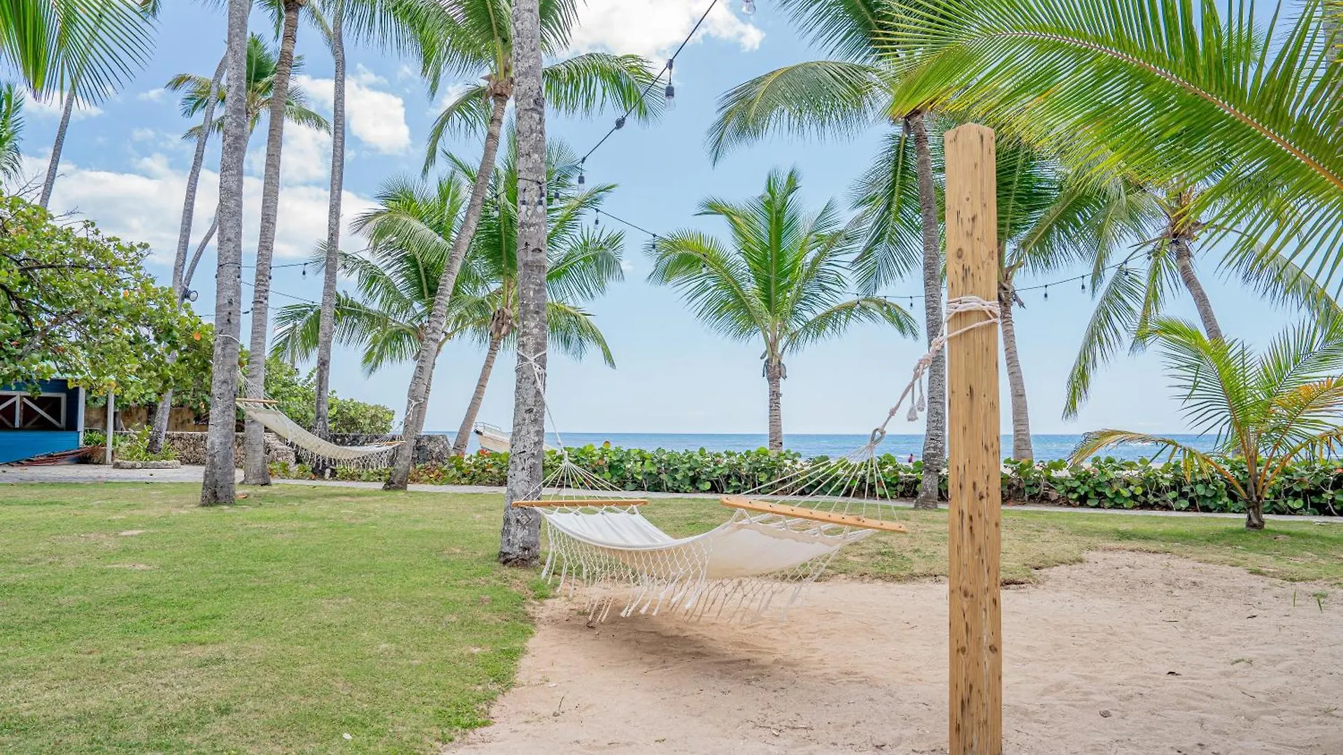 Coral Costa Caribe Beach Resort Juan Dolio 4*,