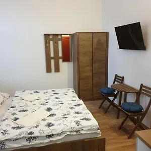 zkontrolujte dostupnost
